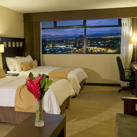 Tryp By Wyndham San Jose Sabana Hotel Værelse billede