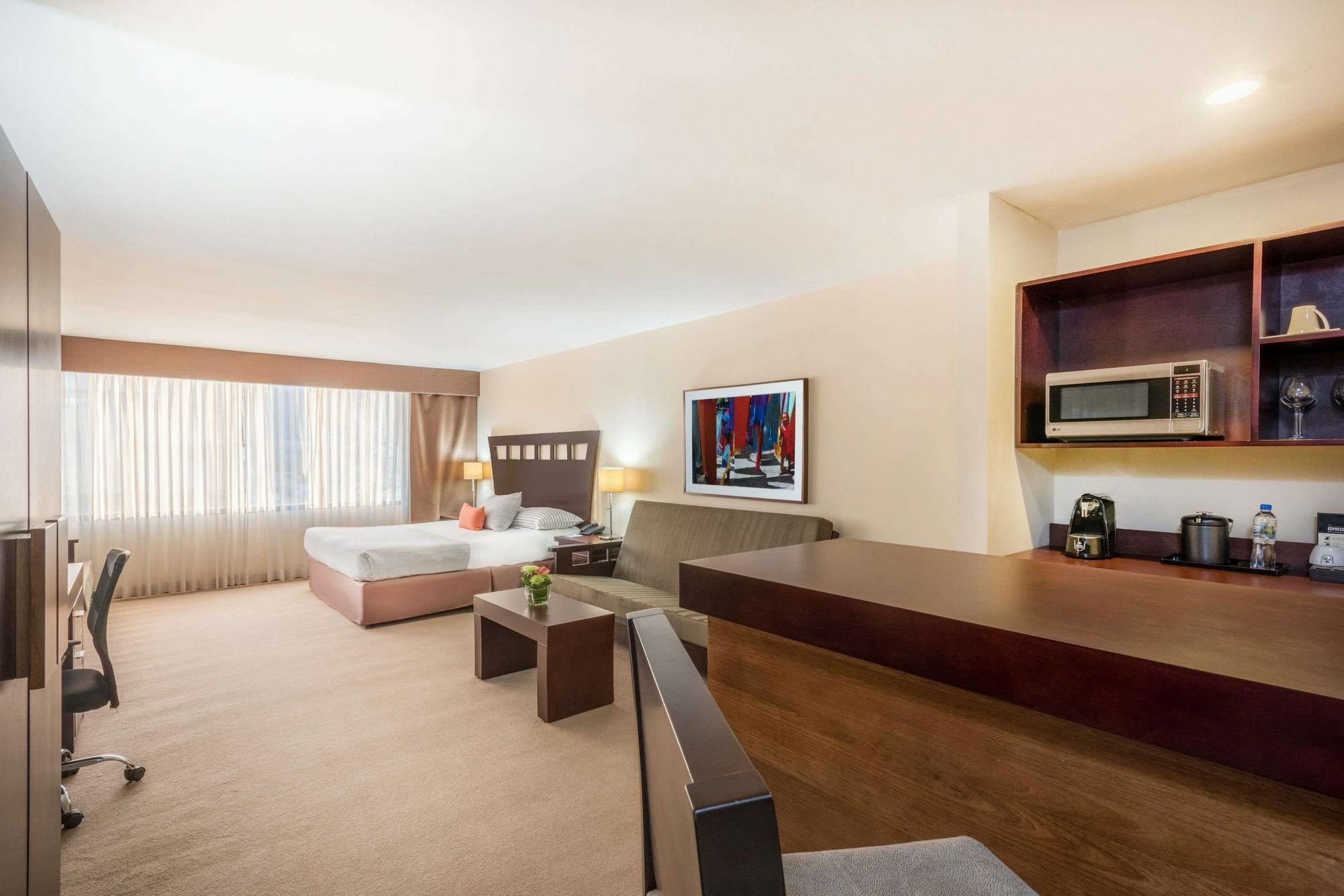 Tryp By Wyndham San Jose Sabana Hotel Eksteriør billede